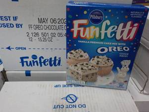 12 - 15.25 oz boxes Pillsbury Funfe...