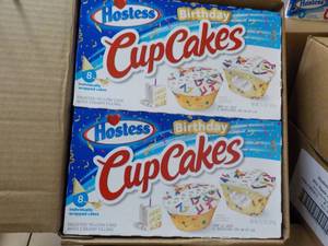 8 ct Hostess Cupcakes individually ...