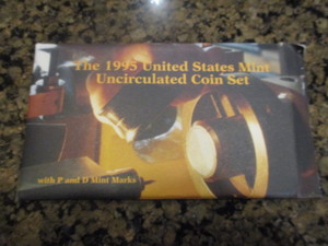 1995 (Philadelphia and Denver) US Mint Set
