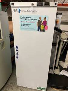 MSRP $3000 American BioTech Supply Medical Grade Fridge Lab Refrigerator Reach In Cooler&nbspAudible &amp Visual HiLo Digital Temperature Alarm&nbsp-&nbsp10.5 cu ft Capacity - Locking With Key Like New Working Condition Guaranteed I WANT THIS
