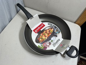 New Large Saute Frying Pan