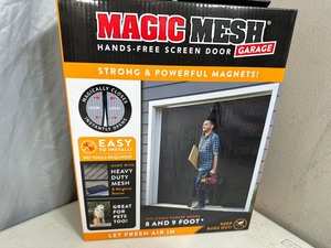 New Magic Mesh Hands-Free Garage Screen Door