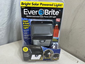 New Ever Brite Solar Powered Motion Light