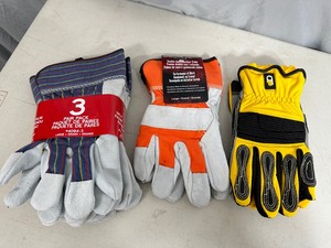 5 New Pairs of Work Gloves