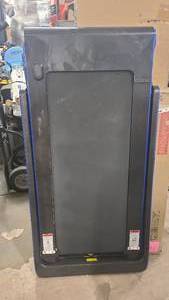 Collapsable treadmill