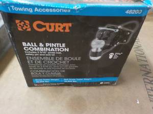 Curt 48200 Ball and Pintle Combinat...