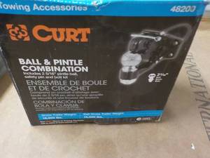 Curt 48200 Ball and Pintle Combinat...