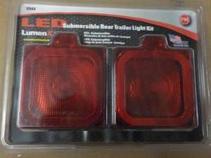 LED Submersible Rear Trailer Light ...