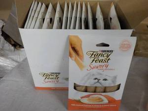 15 ct Purina Fancy Feast Savory Cat...