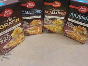 8 Boxes Betty Crocker Potatoes Meal...