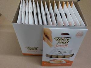 15 ct Purina Fancy Feast Savory Cat...