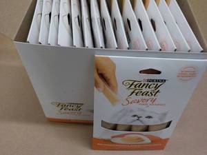 15 ct Purina Fancy Feast Savory Cat...
