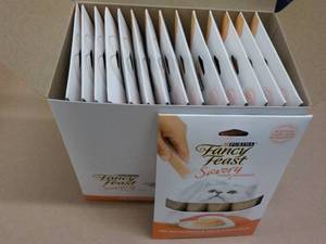 15 ct Purina Fancy Feast Savory Cat...