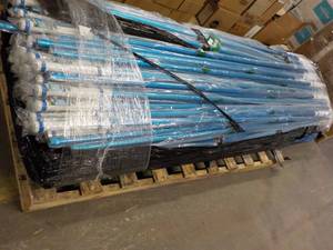 Pallet of Pool Cleaning Handles 100...