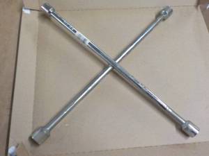 4 Way 20 Lug Wrench...