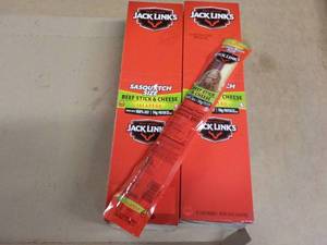 2 Jacklinks Sasquatch Size Beef Sti...