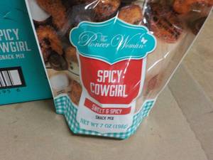 8 - 7 oz Bags Pioneer Women Spicy C...