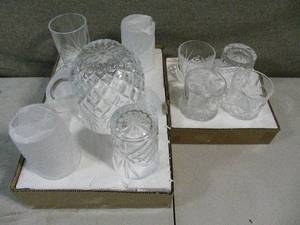 lot 18 image: Crystal Glass Sets Pitcher Collins Tumbers