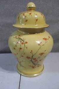 lot 27 image: Vintage Yellow w Orange Lilly Vines Print