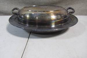 lot 94 image: Silver Serving Dish