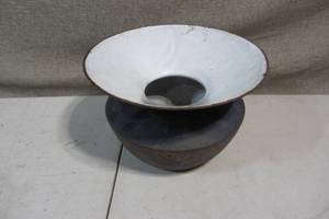 lot 106 image: Cast Iron Spittoon Vase