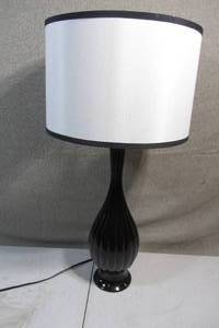 lot 108 image: Vintage Black Bottle Bottom Table Lamp and Shade