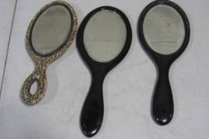 lot 110 image: Set of 3 Vintage Hand Mirrors