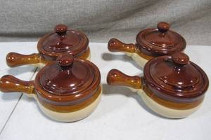 lot 142 image: Set of 4 Ceramic Baking Pots w Handle and Lid
