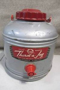 lot 145 image: Vintage Knapp Monarch Therma Jug