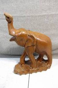 lot 200 image: Hand Carved Wooden Elephant