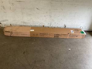 lot 101 image: ZINUS Arnav Black Metal Twin Size Platform Bed Frame
