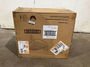 lot 181 image: Bestway 17 Inch Queen Size Air Mattress with Built-In AC Pump