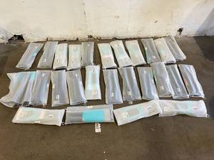 lot 210 image: LOT OF 26 DZYXSM 2 Pack Universal Car Seat Gap Filler