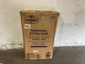 lot 114 image: Regalo 56-Inch Extra WideSpan Walk Through White Baby Gate