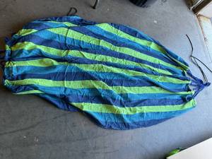 lot 295 image: Anyoo Garden Portable GreenBlue Striped Cotton Hammock with Travel Bag