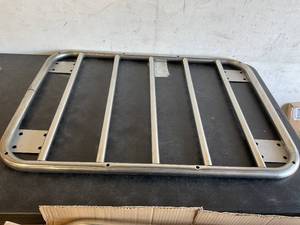 lot 358 image: Heavy Duty Steel Frame Commercial laundry cart with wheels