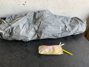 lot 377 image: Easthills Outdoor Easy Setup Beach Tent