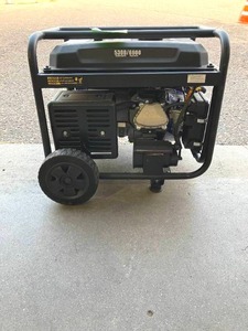 lot 2 image: Westinghouse WGen5300sc 66005300-Watt Gas Powered Portable Generator with Electric Start, Transfer Switch Outlet, and CO Sensor