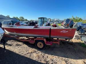1983 Lund Pro Angler - Boat