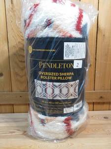 lot 1 image: Pendleton Oversized Sherpa Bolster Pillow - White Sands