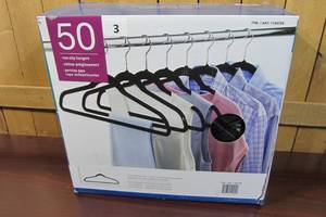 lot 33 image: Space Saving Non Slip Hangers, 50 Pack, Black