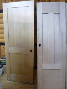 lot 80 image: 2 Wooden Doors