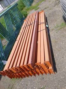 lot 5 image: Pallet Racking Beams
