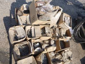 lot 40 image: Boxes of Huck Bolts