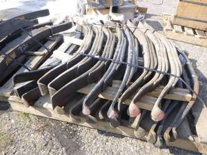 lot 46 image: Leaf Springs