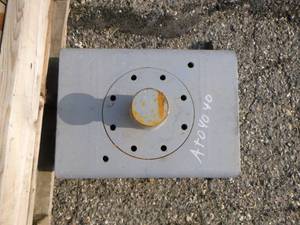 lot 51 image: 5th Wheel King Pin