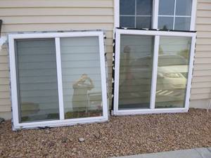 lot 53 image: 2 Slider Windows