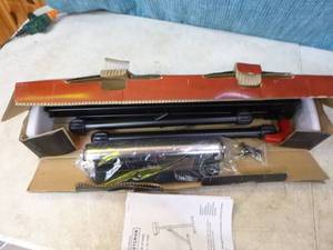 lot 65 image: Craftsman Roller Stand