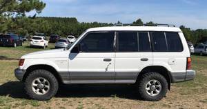 1995 Mitsubishi Montero LS 4x4