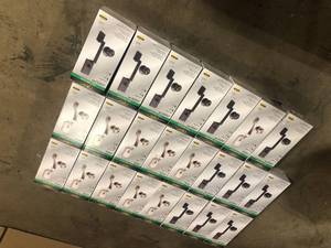 lot 1 image: Lot of Mixed Defiant Door Knobs Models Customer Returns See Pictures